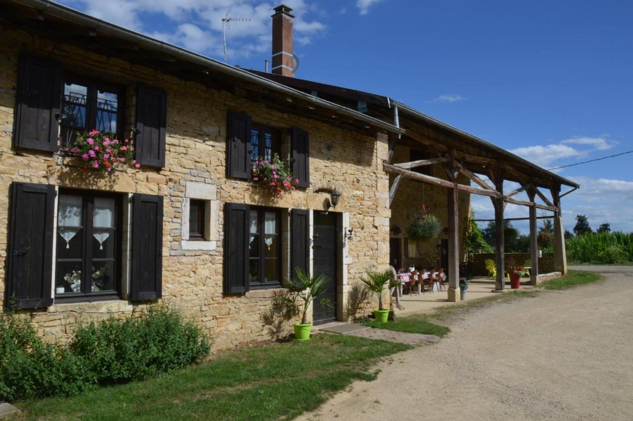 Le Moulin Du Fay Bed & Breakfast Villemotier Екстериор снимка